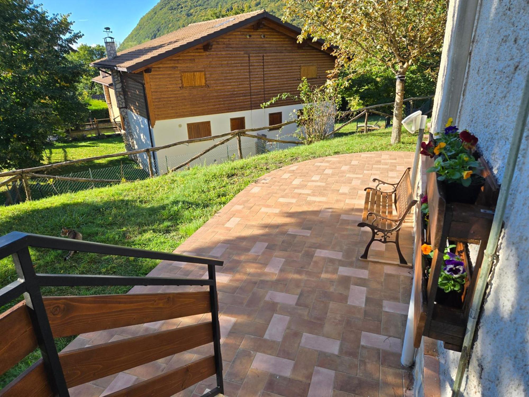 Home & Garden Castel Di Sangro Luaran gambar